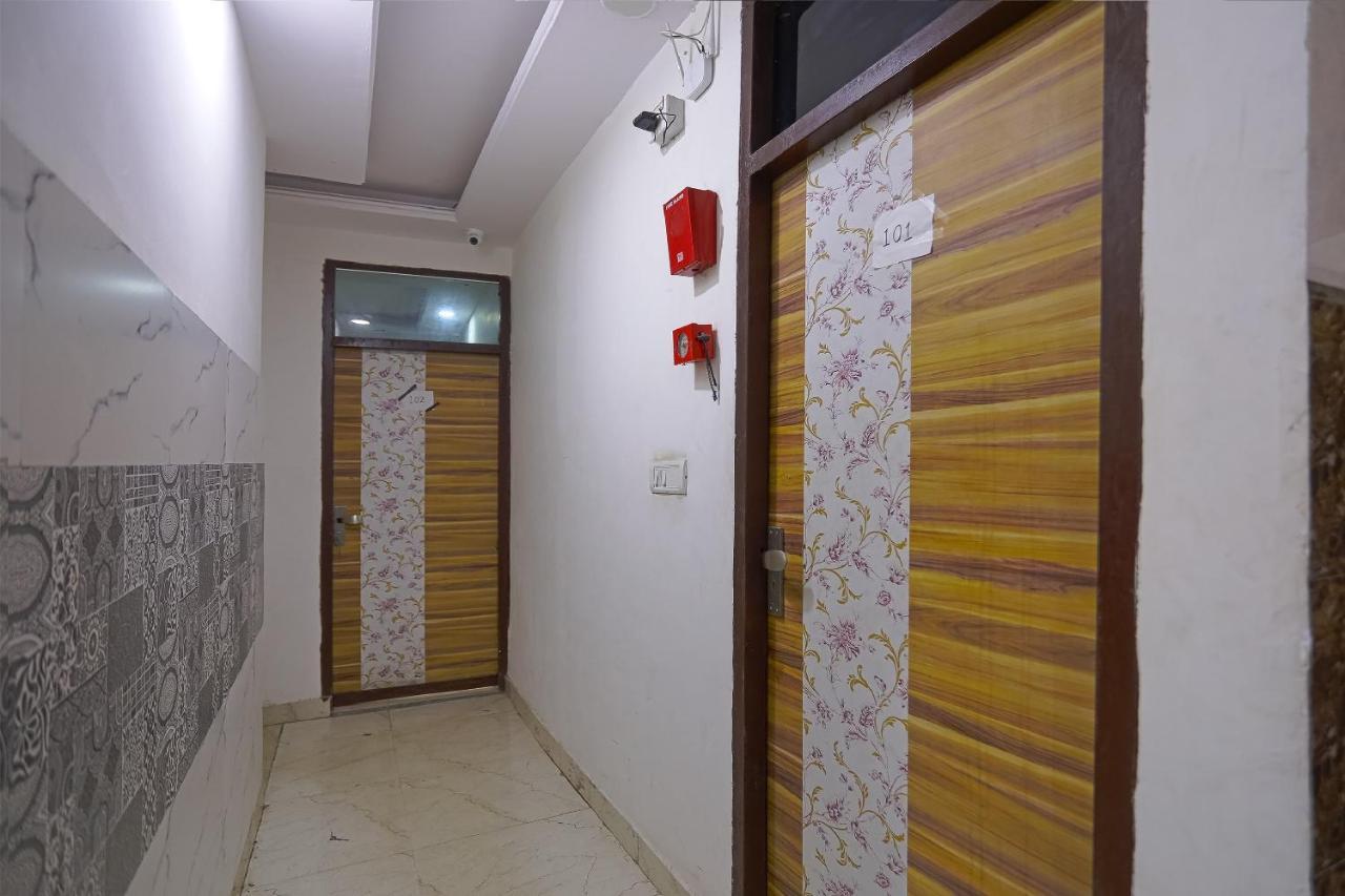 Oyo Flagship 79289 Hotel Grand Keshav Ghaziabad Buitenkant foto